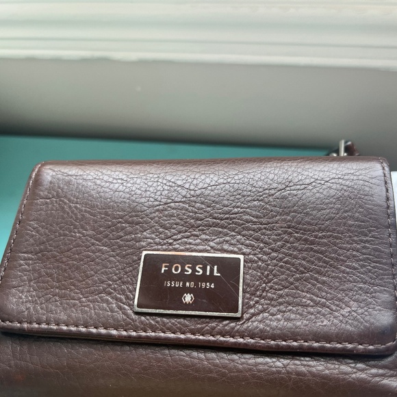 Fossil leather wallet - Picture 1 of 4